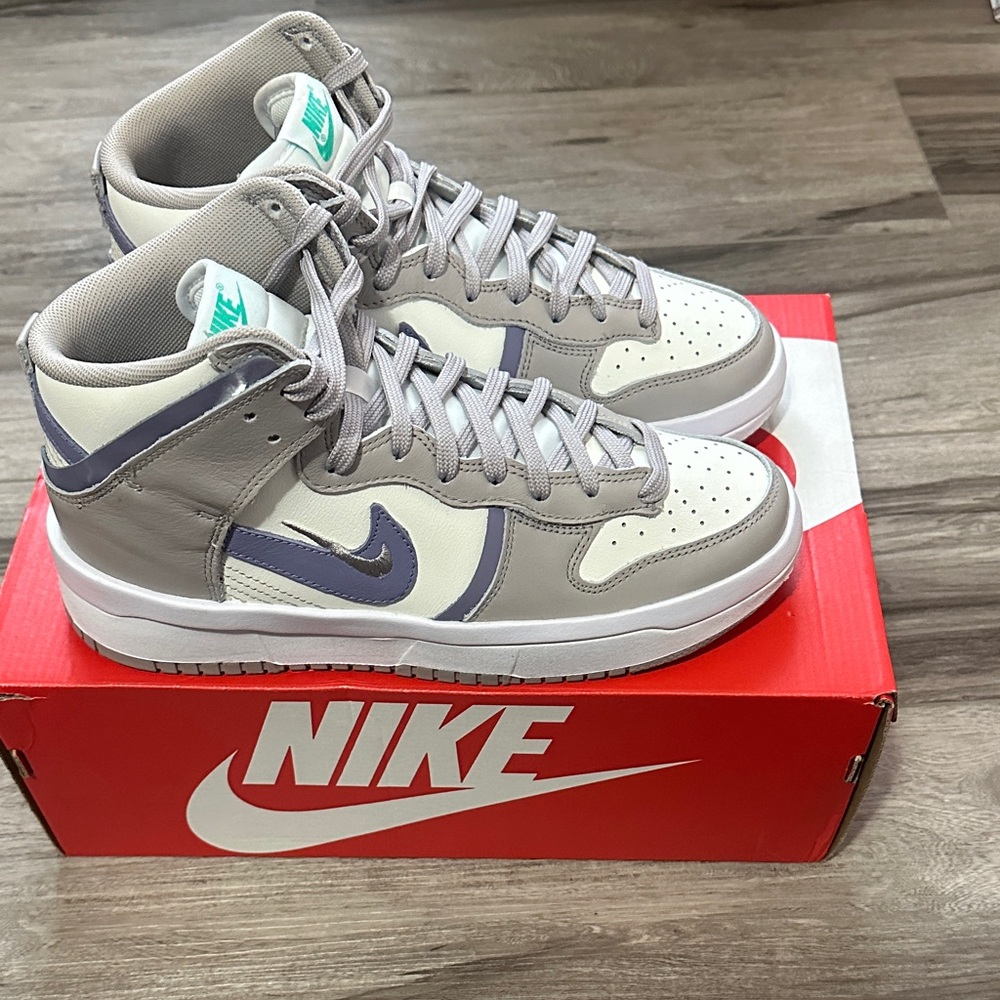 Nike Gray and White High-Top Sneakers - Picture 4 of 4